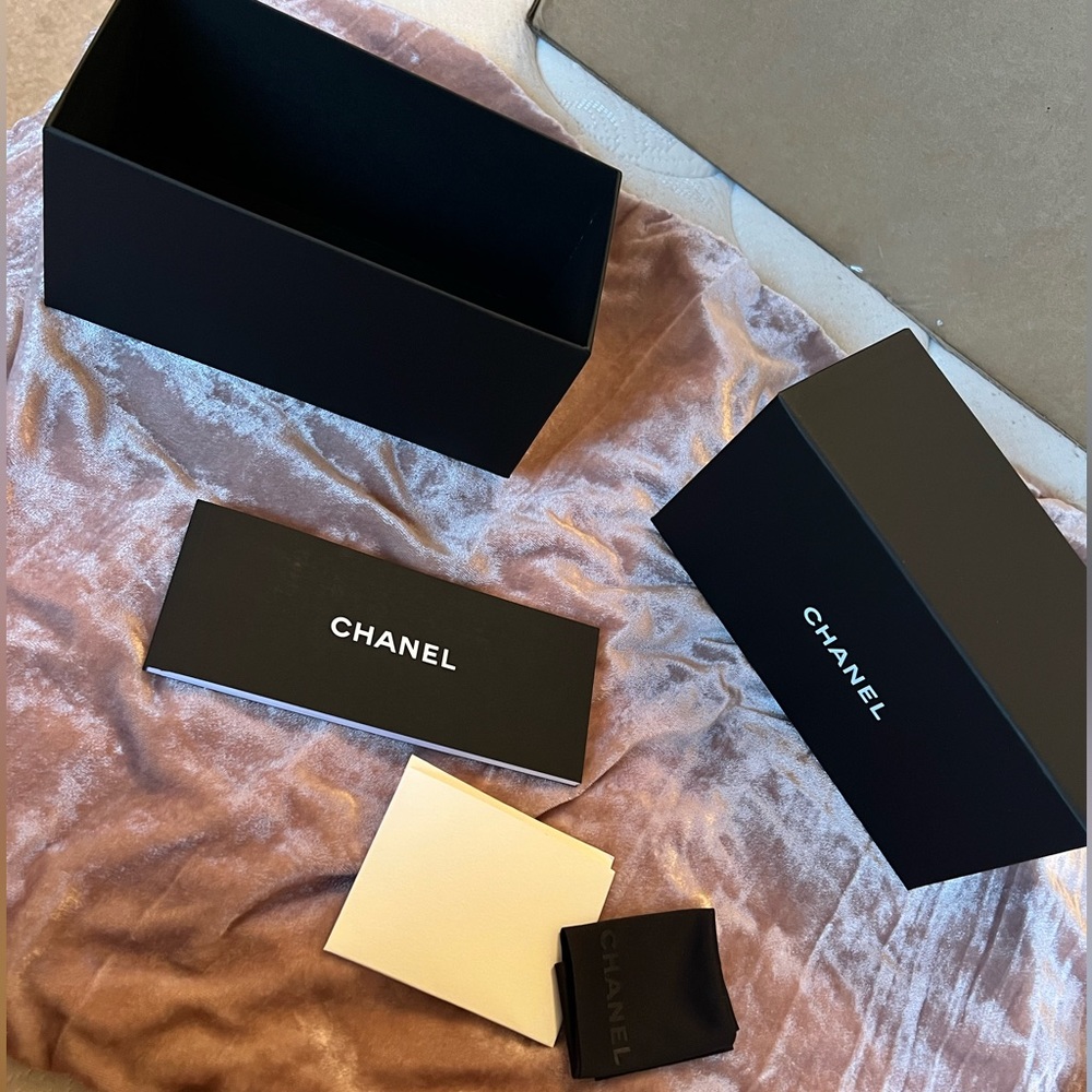 Chanel glasses box
